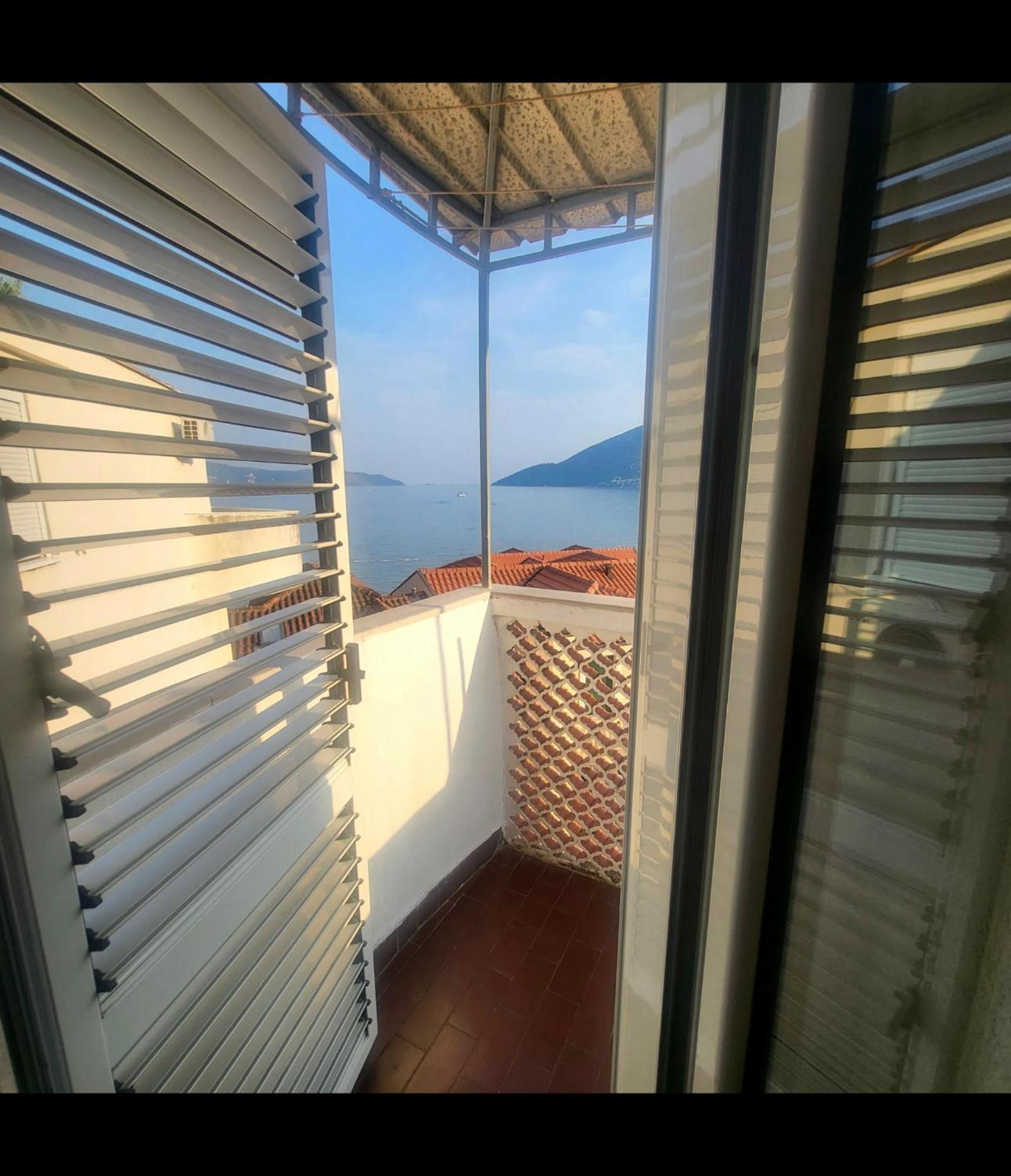 Apartmani M Herceg Novi Buitenkant foto